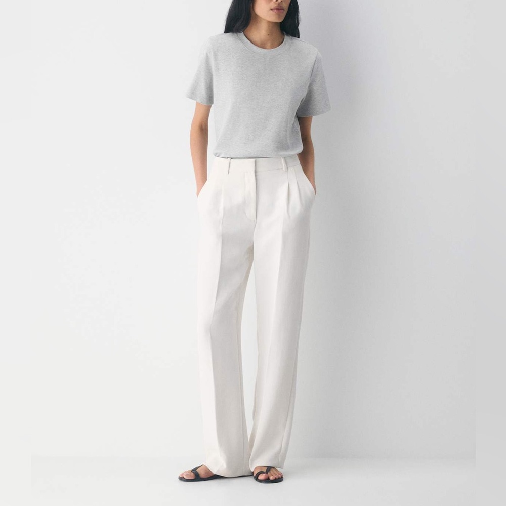 NWT Aritzia The Effortless Pant Crepette in light birch